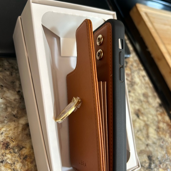 ⭐️🌟BRAND NEW🌟⭐️ - Picture 2 of 4